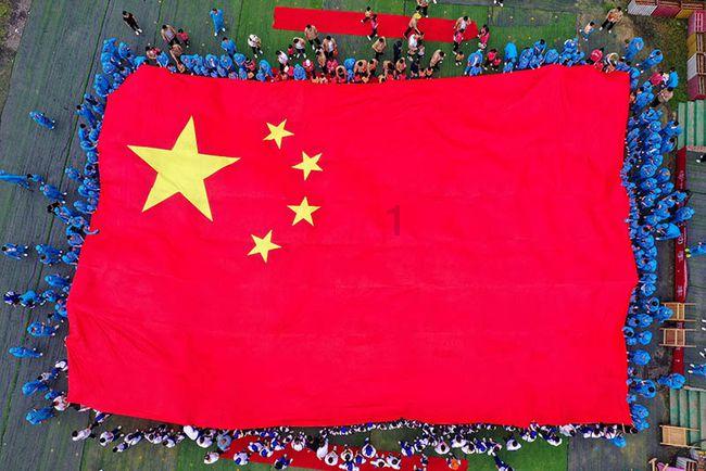 健身会所公告放年假，会员质疑：“跑路”了？